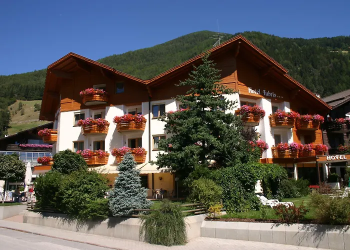 Hotel Tubris